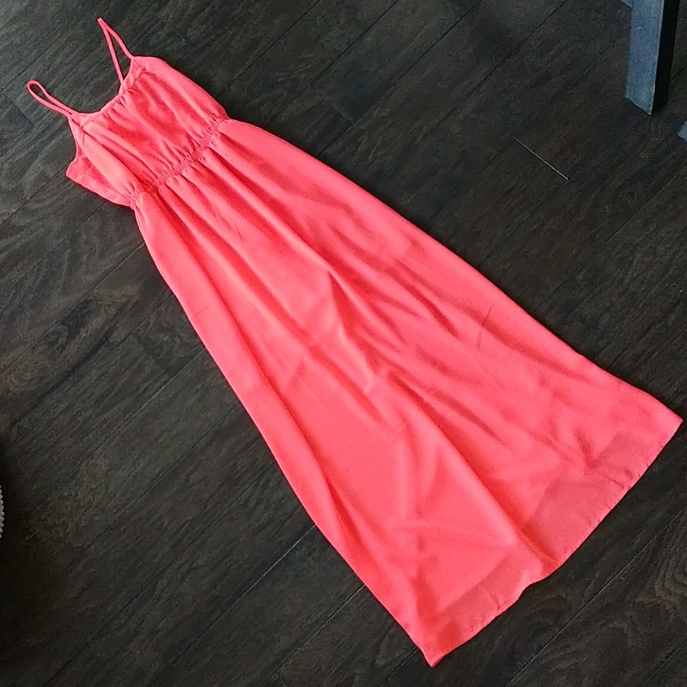 NWOT Coral maxi dress, size s